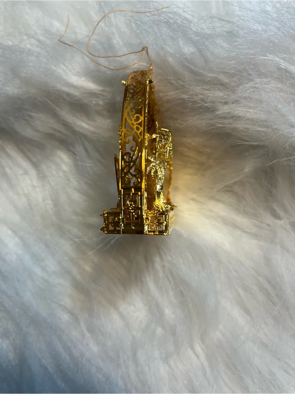 Danbury Mint 2000 23KT Gold Plated Ornament-Bethlehem